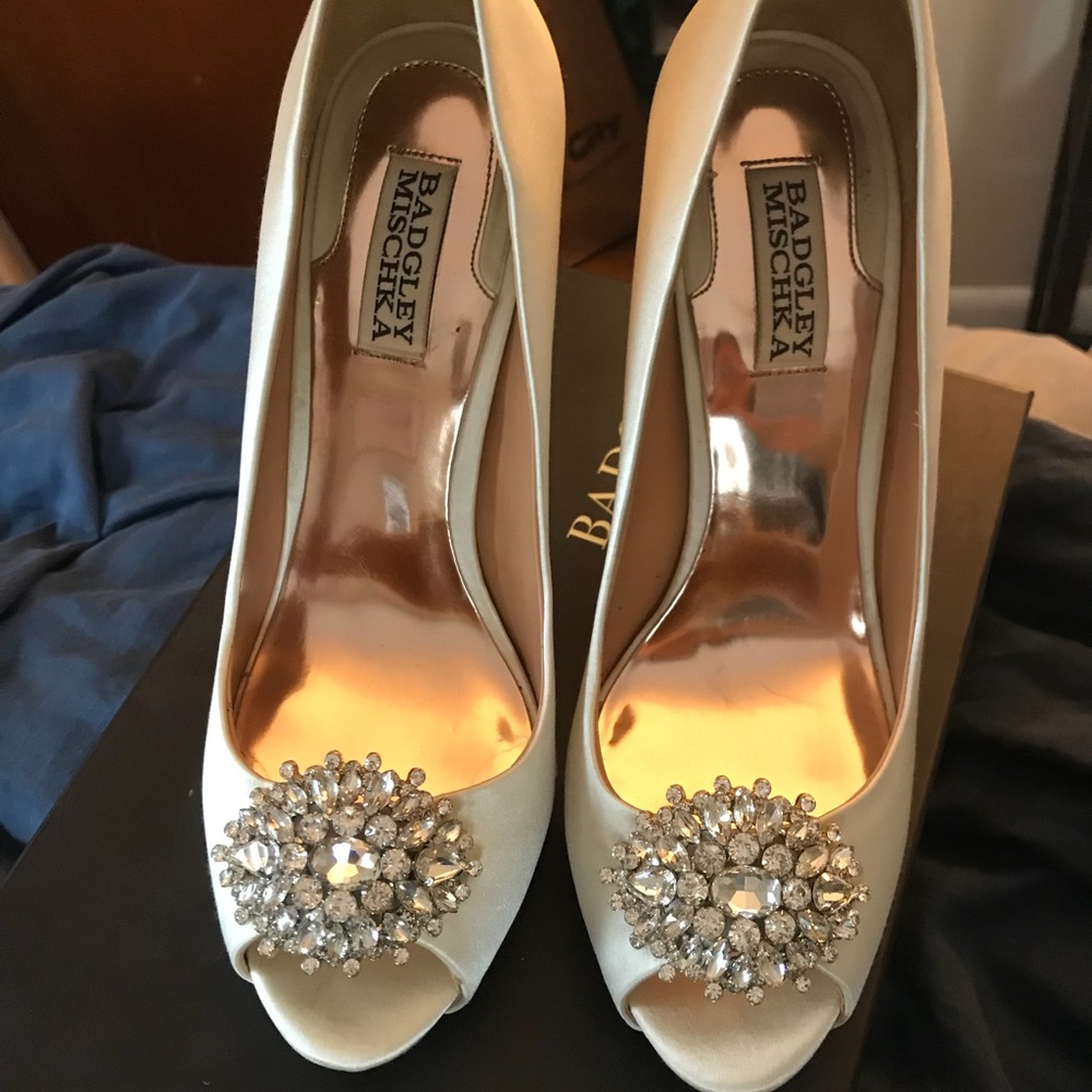Off white Badgley Mischa heels with crystals